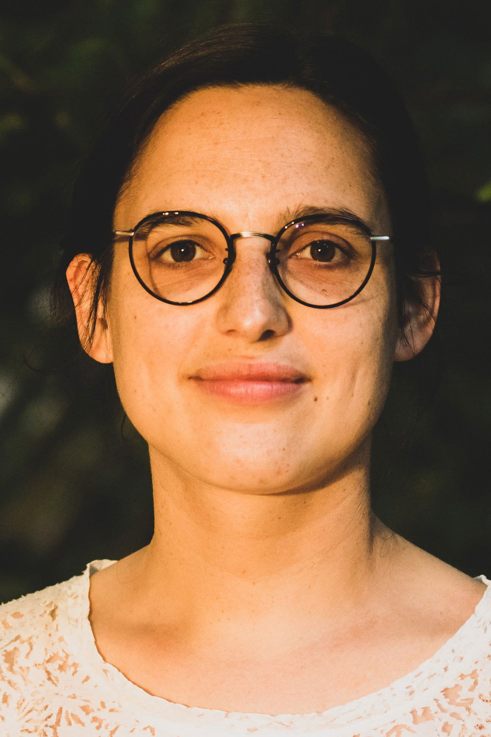 Maud Deschambres backdrop