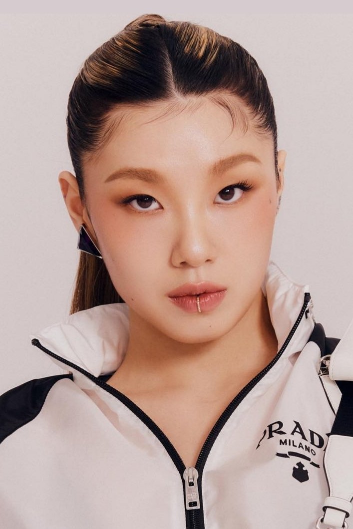 Leejung Lee backdrop