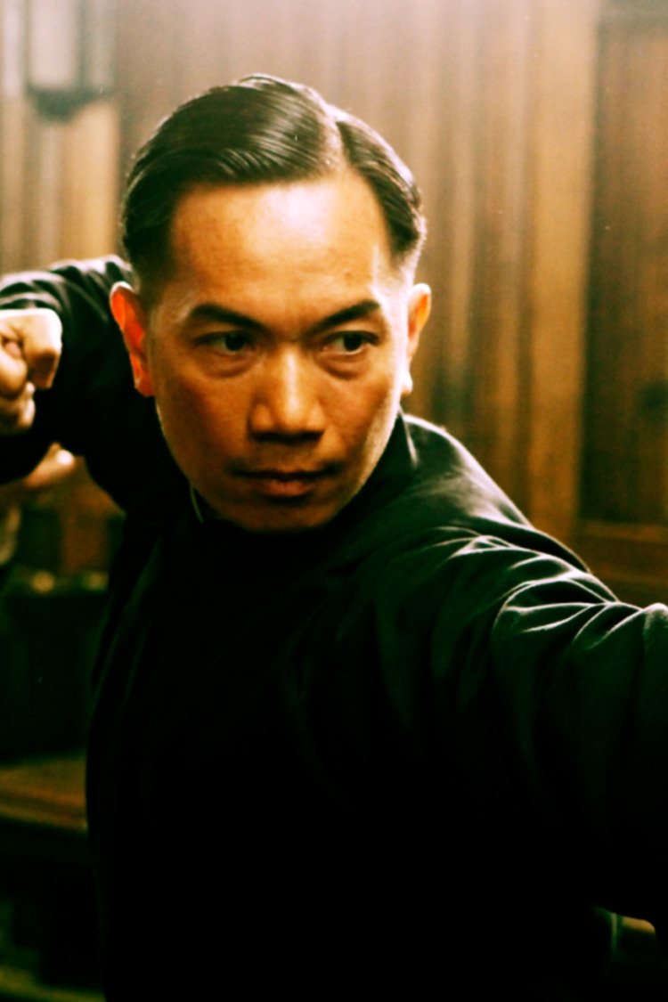 Yang Jianwu backdrop