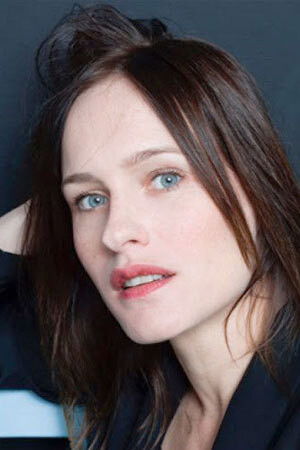 Lara Menini backdrop