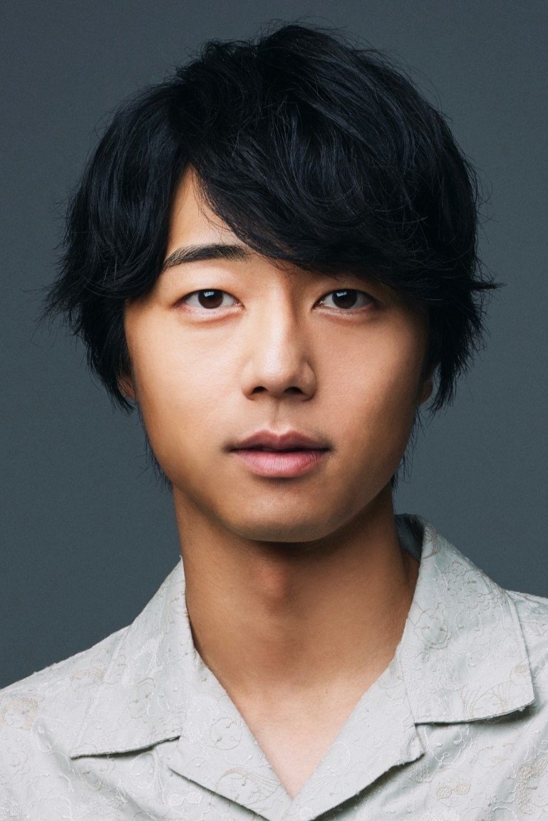 Rikuto Kumaki backdrop