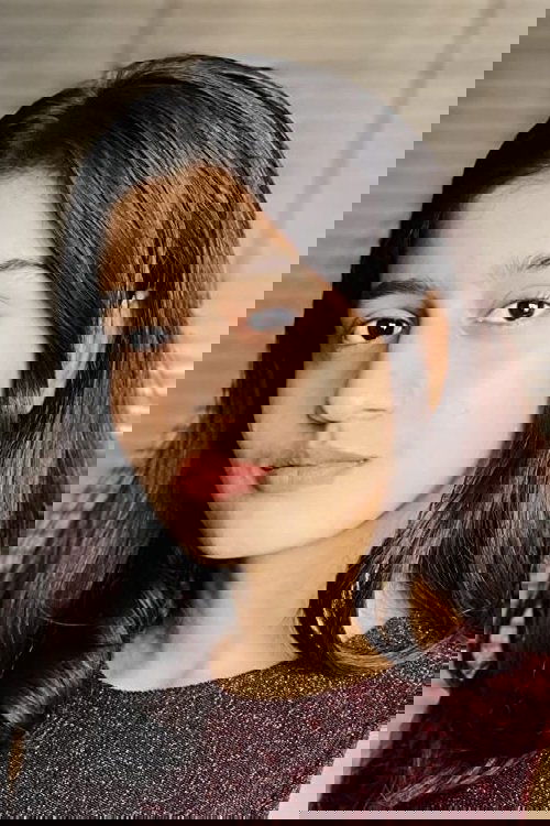 Aadhya Anand backdrop