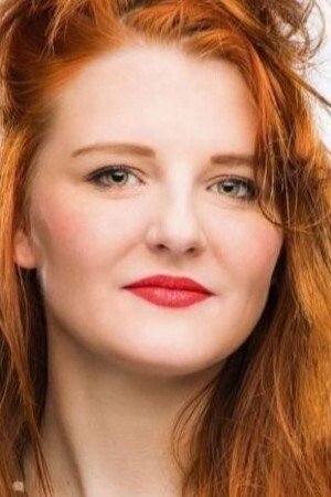 Thaïs Vauquières backdrop