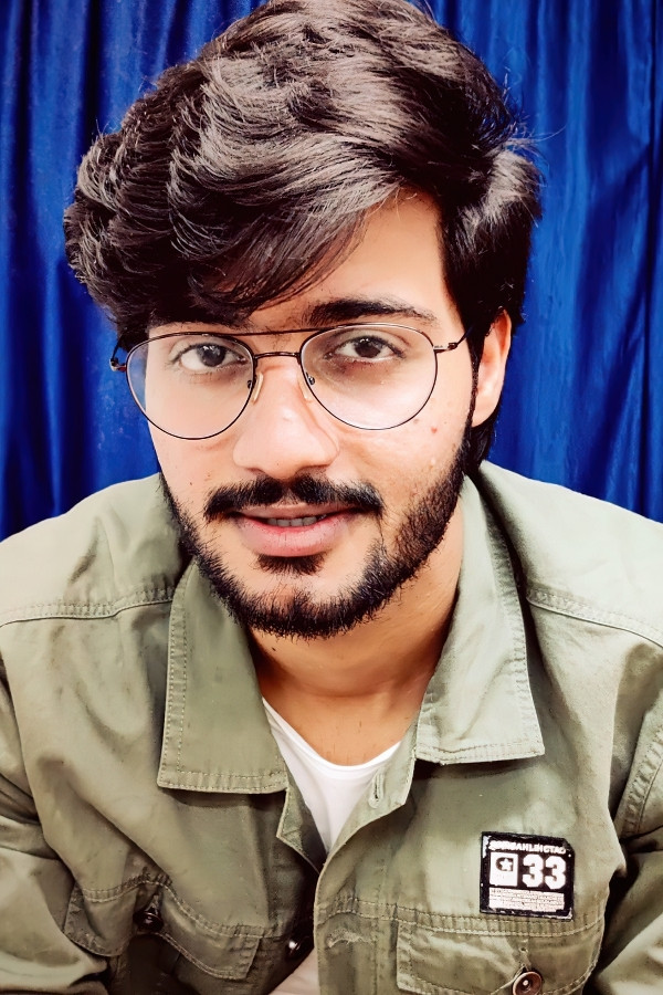 Hritik Yadav backdrop