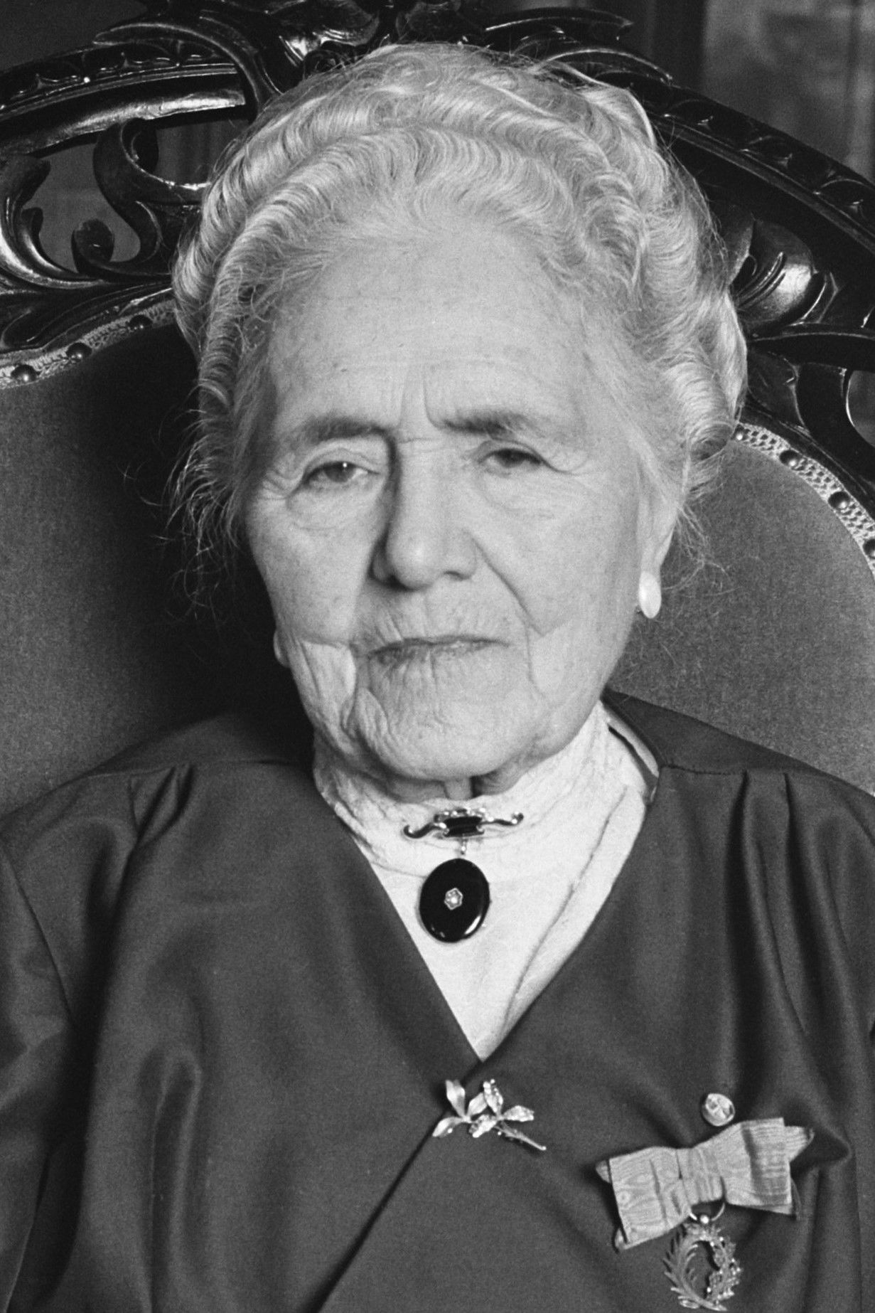 Rika Hopper backdrop