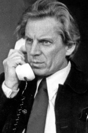 Bohdan Mikuć backdrop