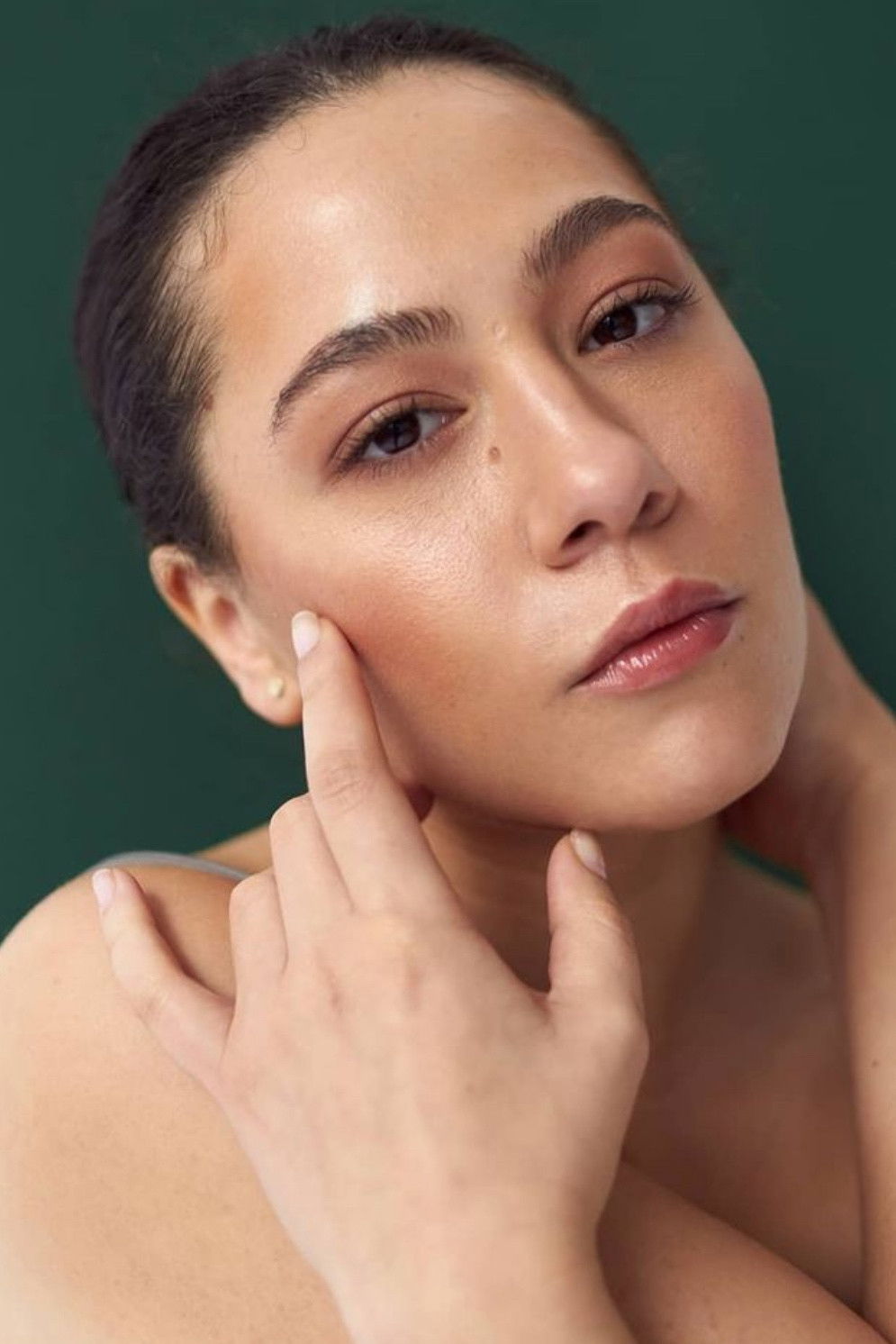 Joana Pialgata backdrop