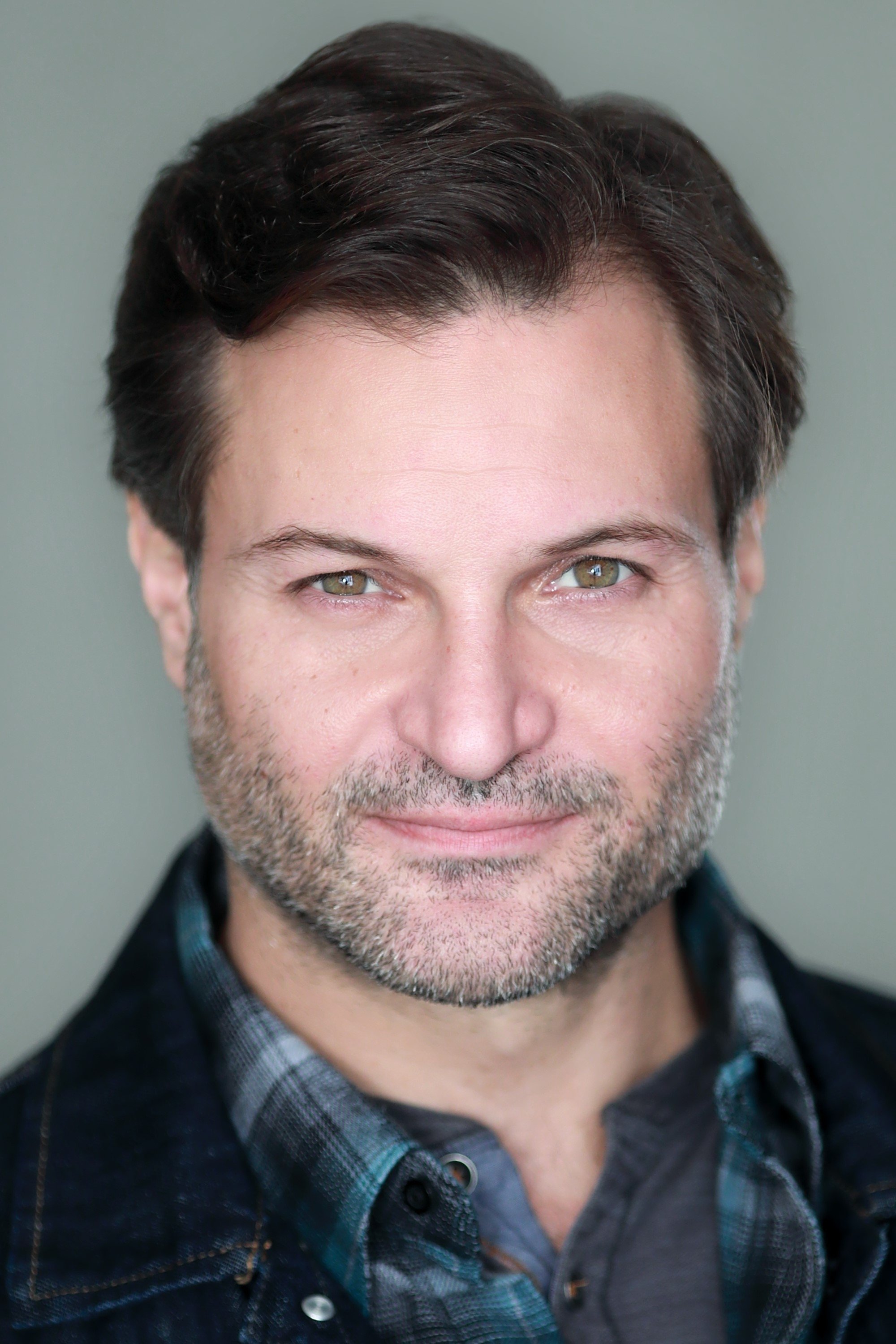 Justin Adams backdrop