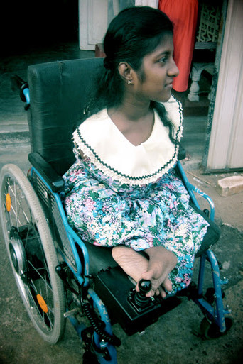 Dulanjalie Ariyathilake backdrop