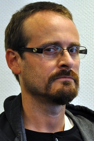 Gilles Nuytens backdrop