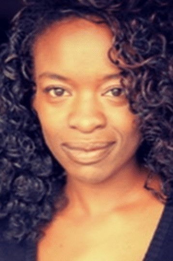 Mikiros Garoes backdrop