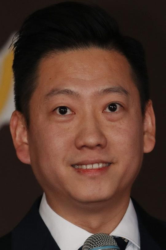 Shangshi Chen backdrop