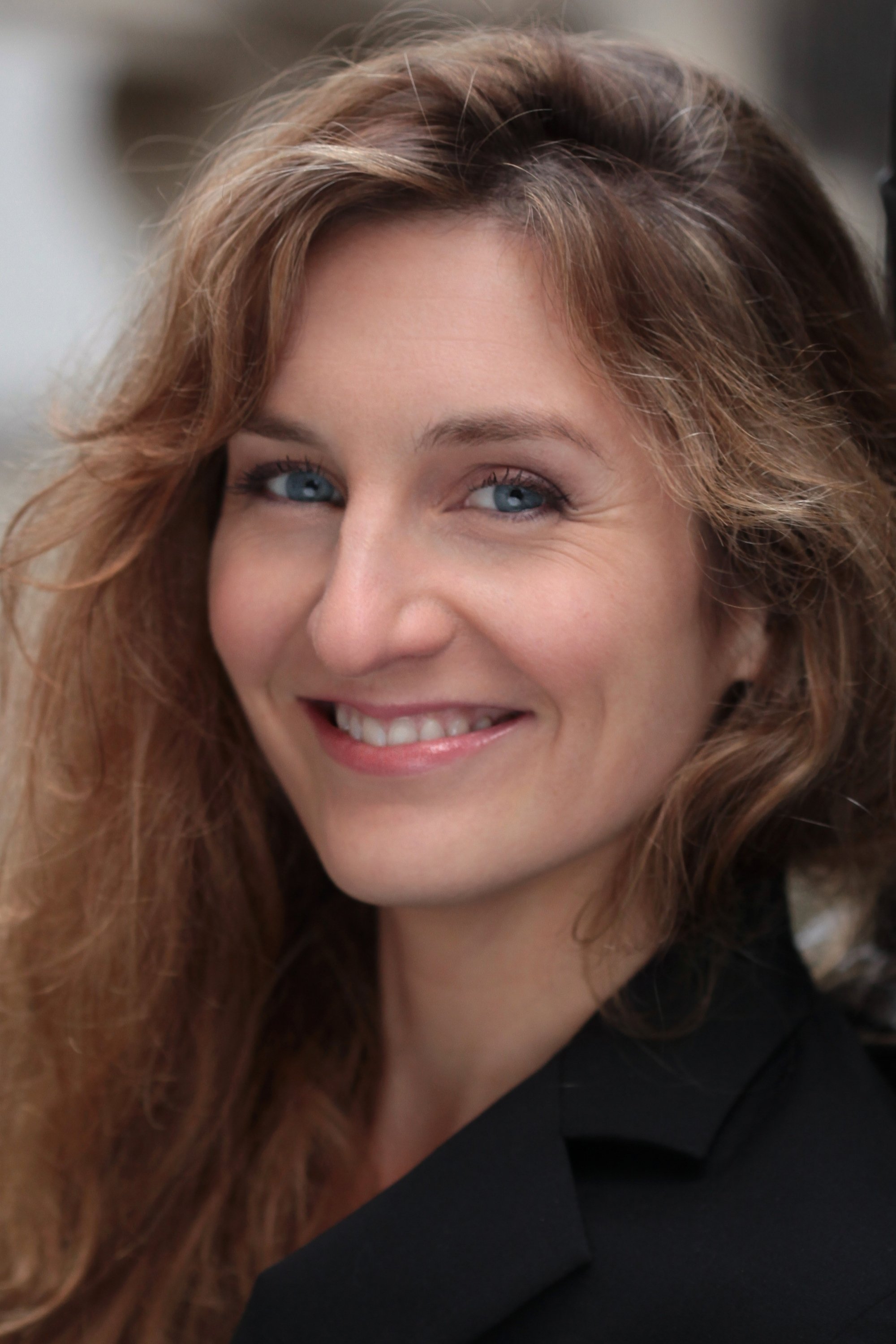 Cindy Tempez backdrop