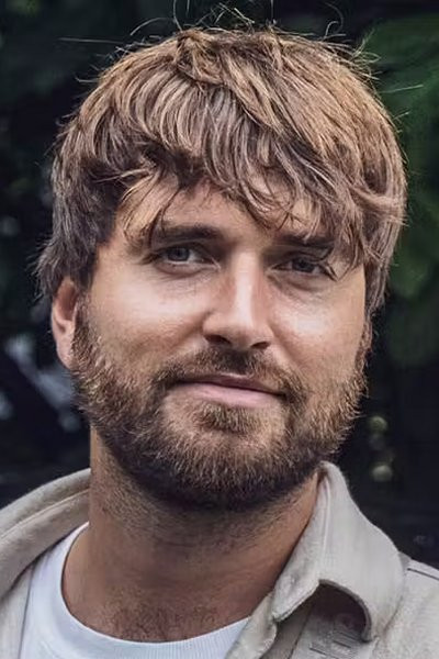 Malte Ebert backdrop