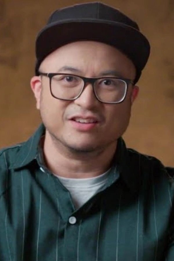 Januel Mercado backdrop