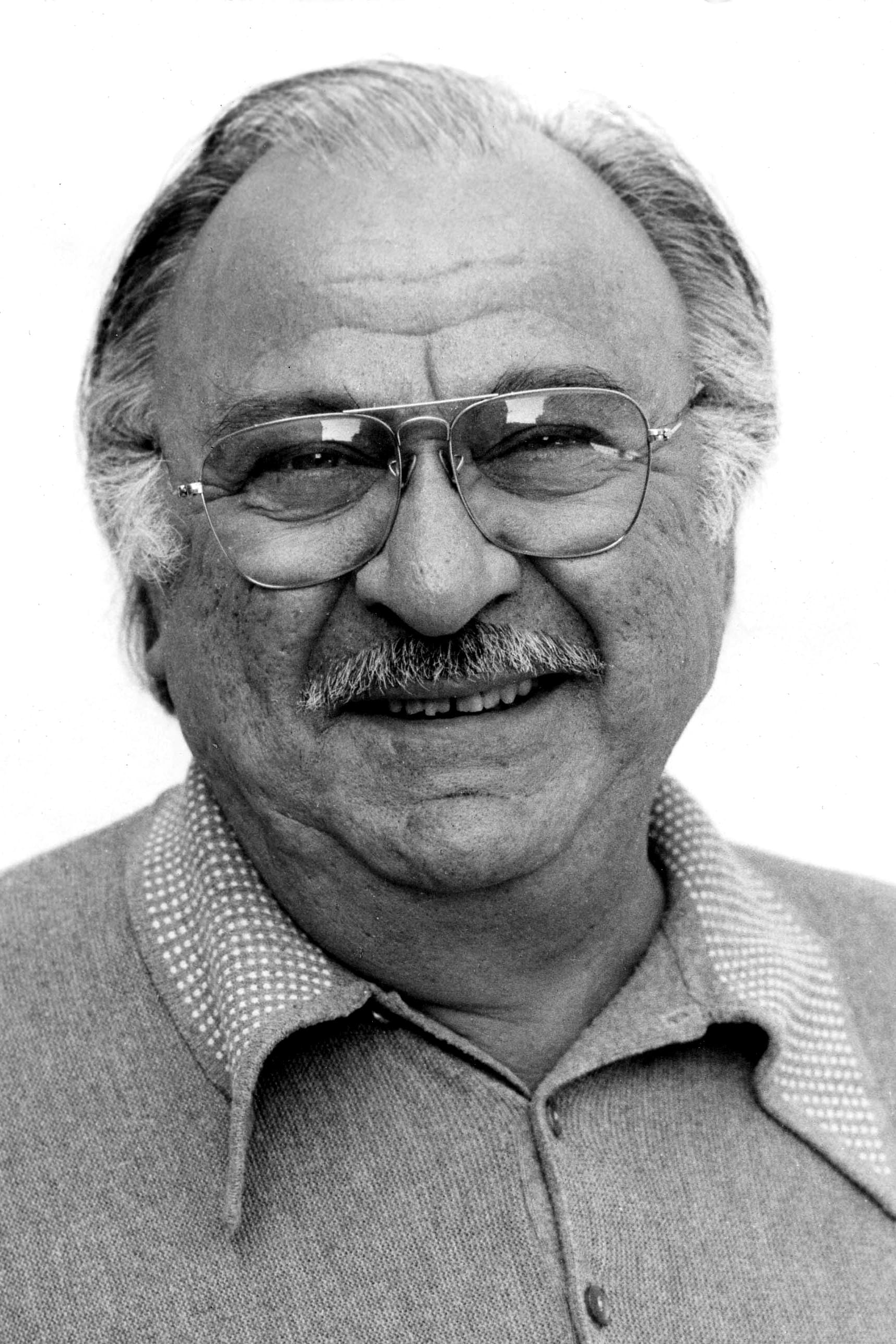 Val Avery → Val Evri backdrop