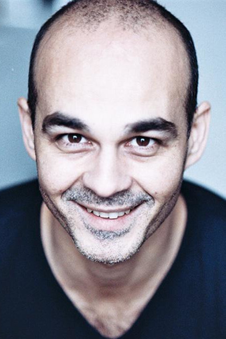 Olivier Sadoine backdrop