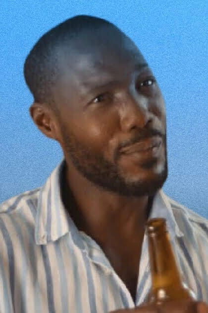 Lukas Paulus backdrop