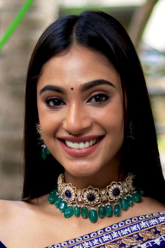 Anukreethy Vas backdrop