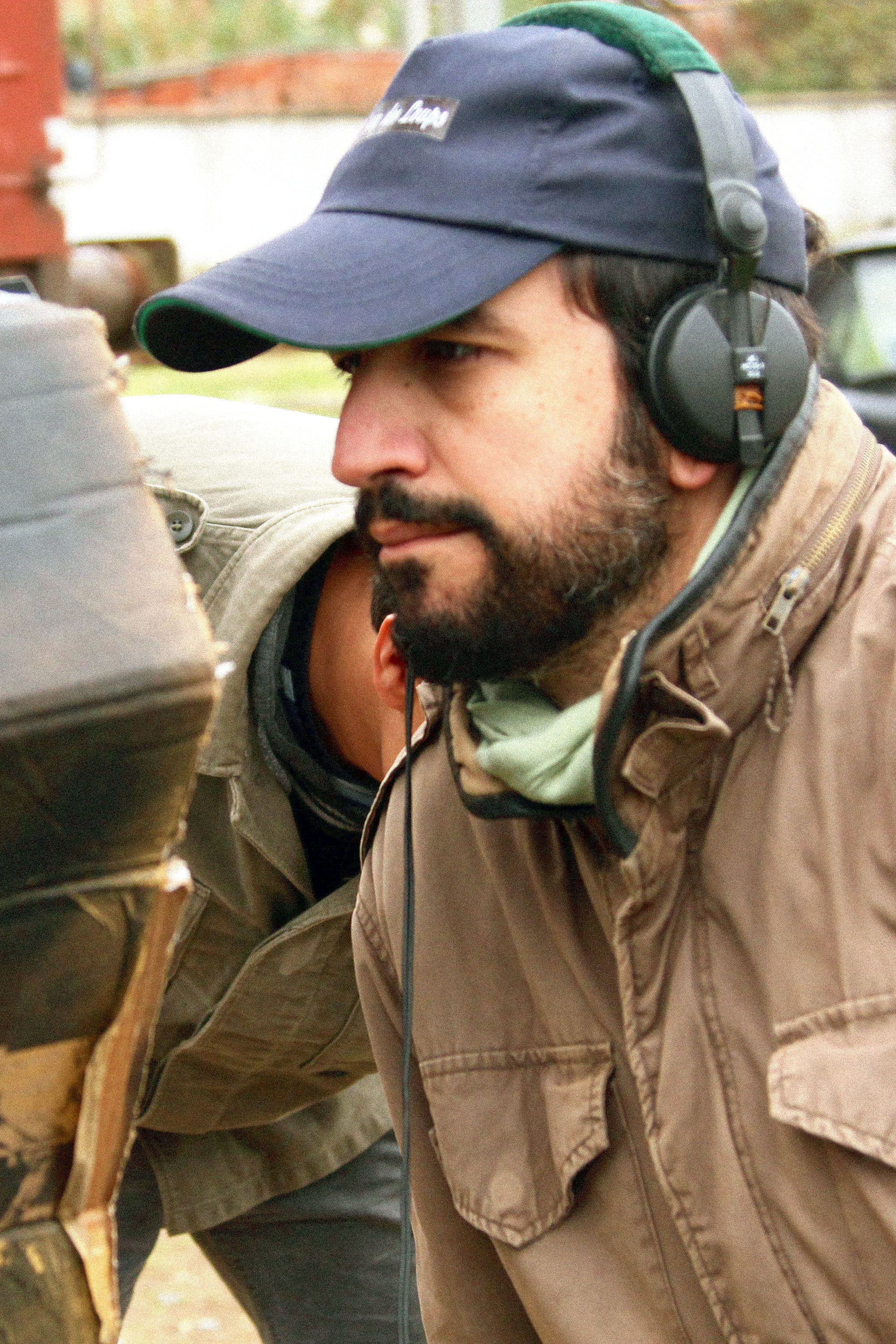 Amar Sifodil backdrop