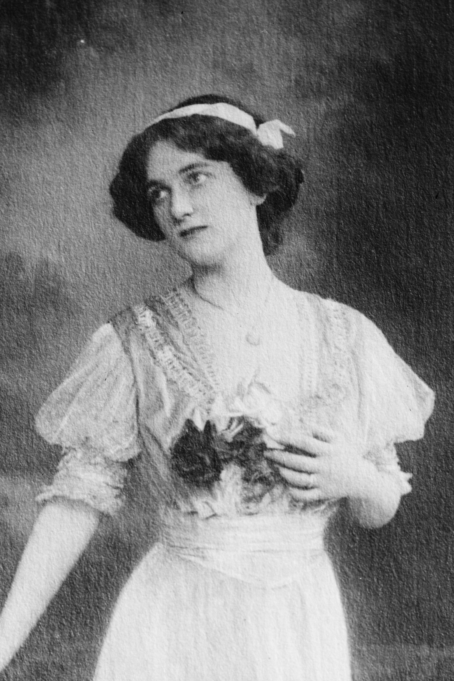 Olga Desmond backdrop