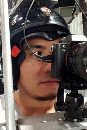 Thachai Komolphet backdrop