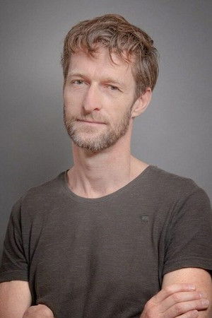 Pierre Guillois backdrop