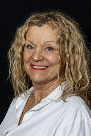 Anne Veesaar