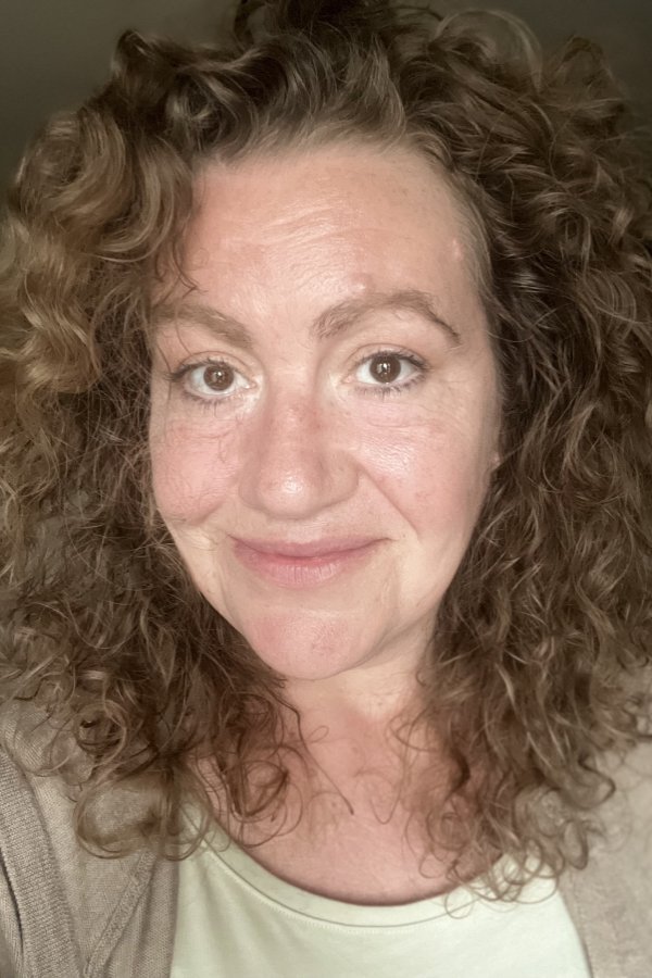 Johanna Allitt backdrop