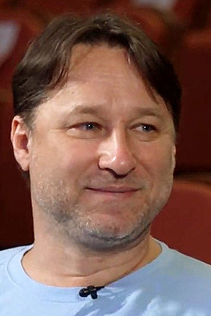 Alexey Aygi backdrop