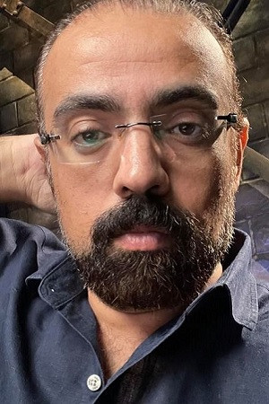 Mohamed Al Shawaf backdrop