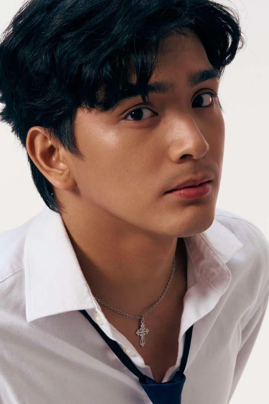 Raven Rigor backdrop