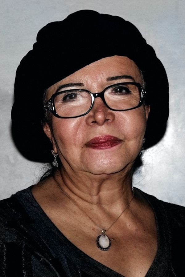 İlkay Saran backdrop