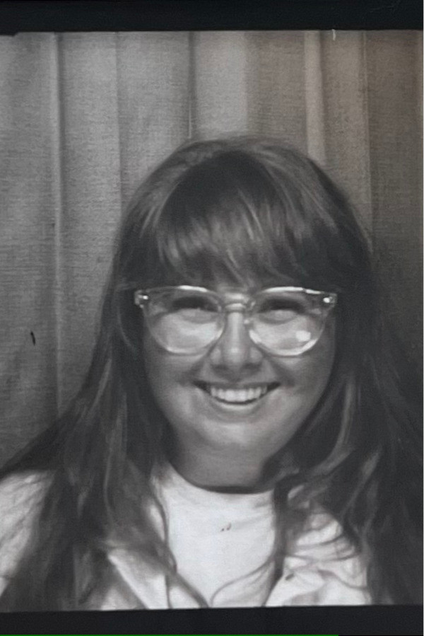 Tara Sheffer backdrop