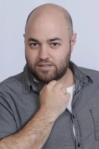 Edward Dirgo backdrop