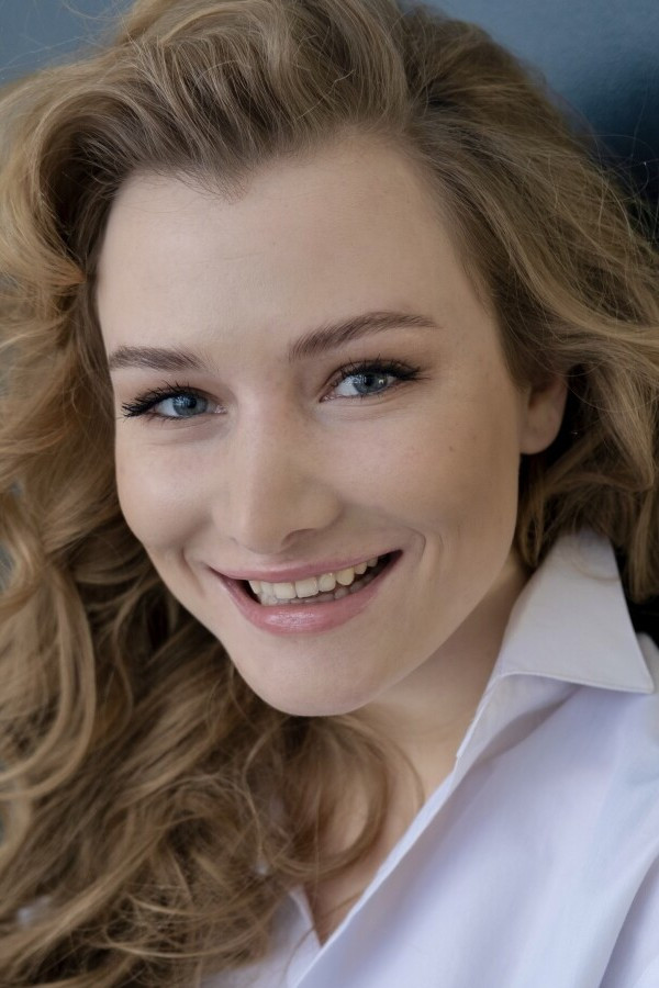 Sofya Khilkova backdrop