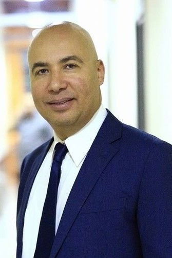 Sherif Mohsen backdrop