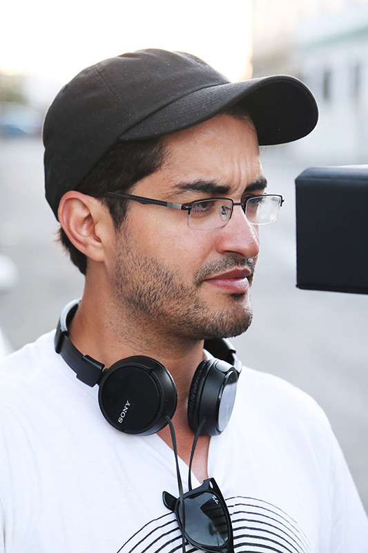 Thiago Dadalt backdrop