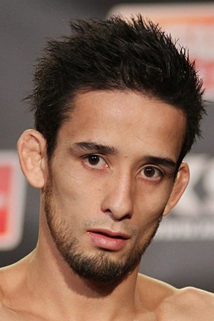 Kleber Koike Erbst backdrop