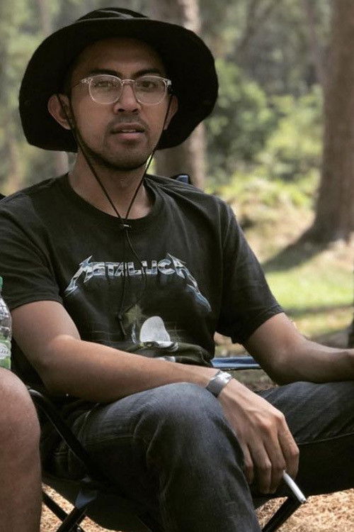 Shamel Amwaj backdrop