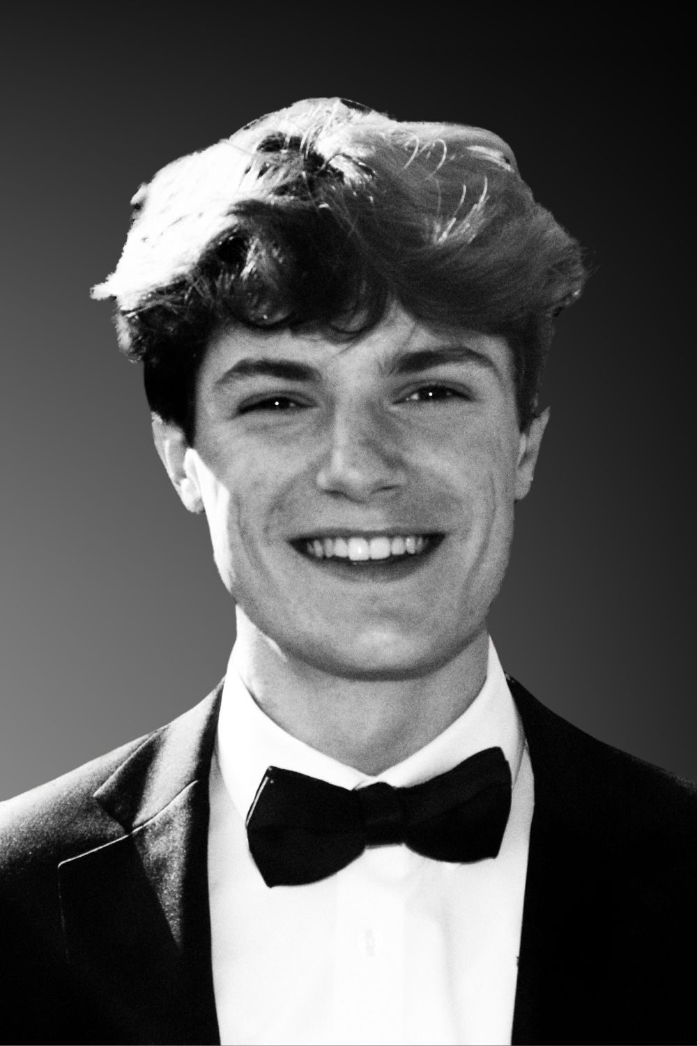 Cullen Ryan backdrop