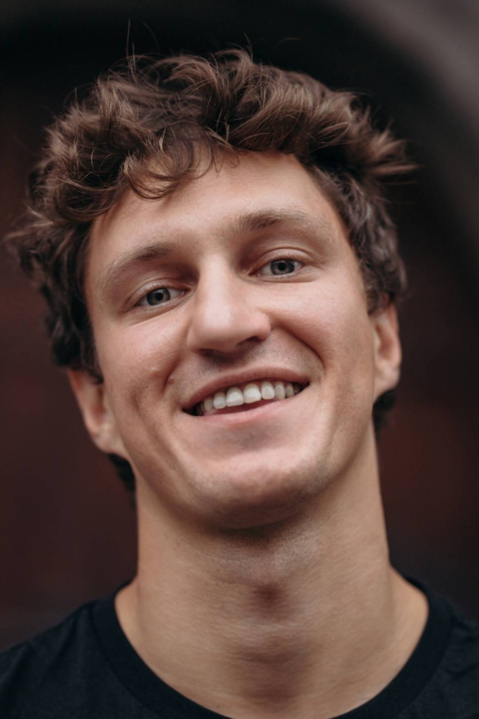 Ales Snopkovsky backdrop