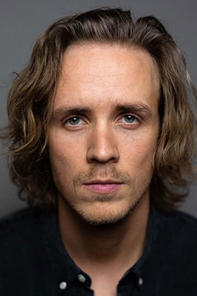 Oskar Laring backdrop