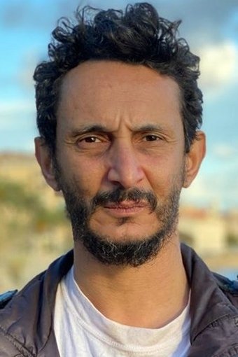 Badr Iffach backdrop