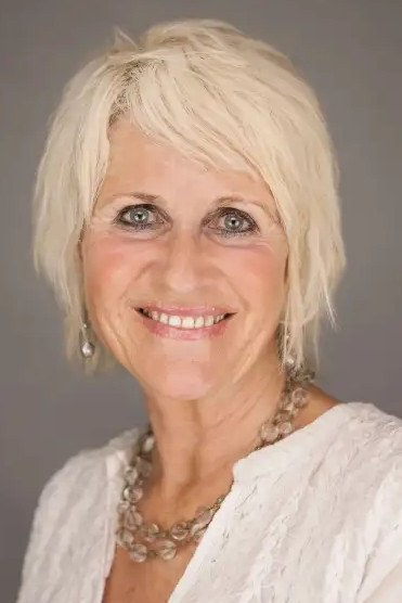 Natalie Page backdrop