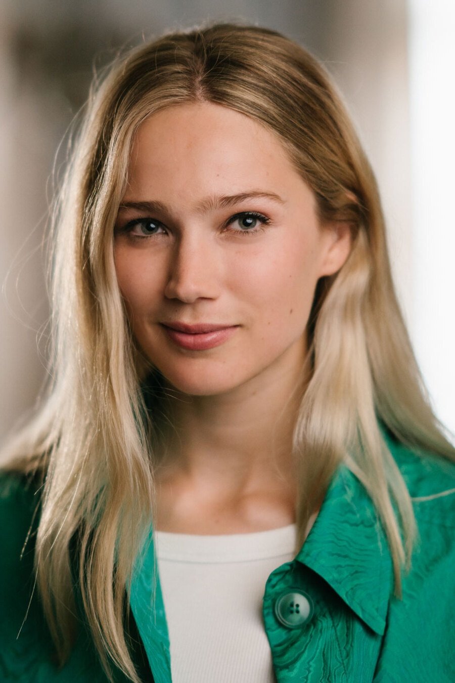 Lauren Versnick backdrop