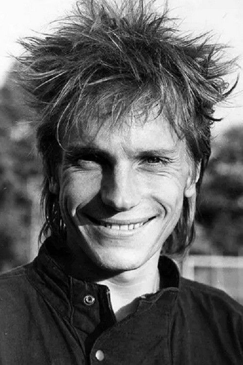 Viktor Saltykov backdrop