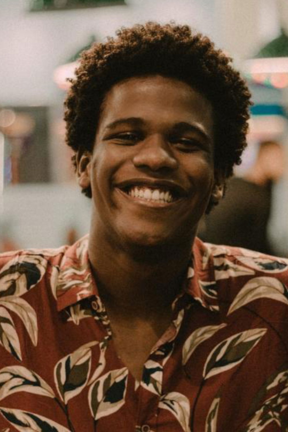 Mateus Amorim backdrop