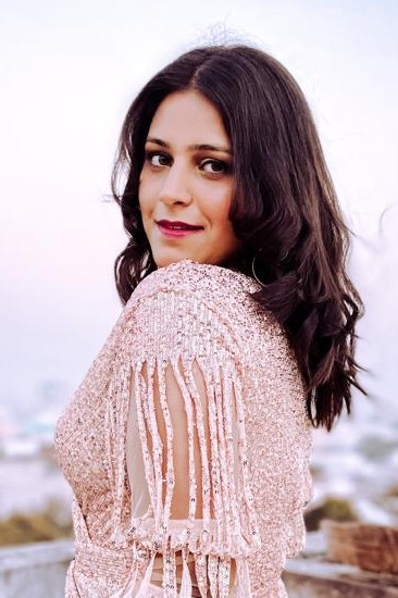 Akanksha Pandey backdrop