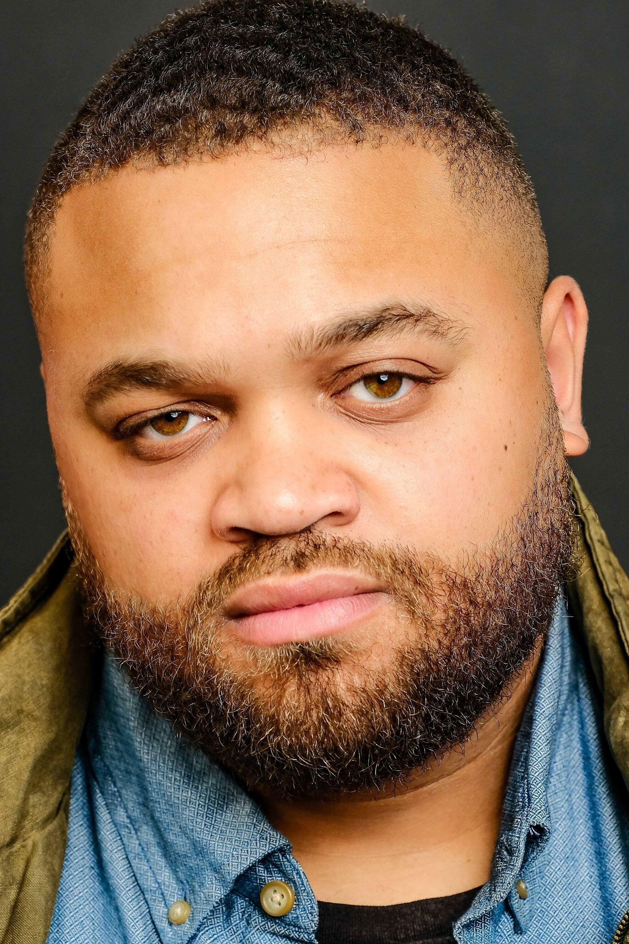 Kevin Saunders backdrop